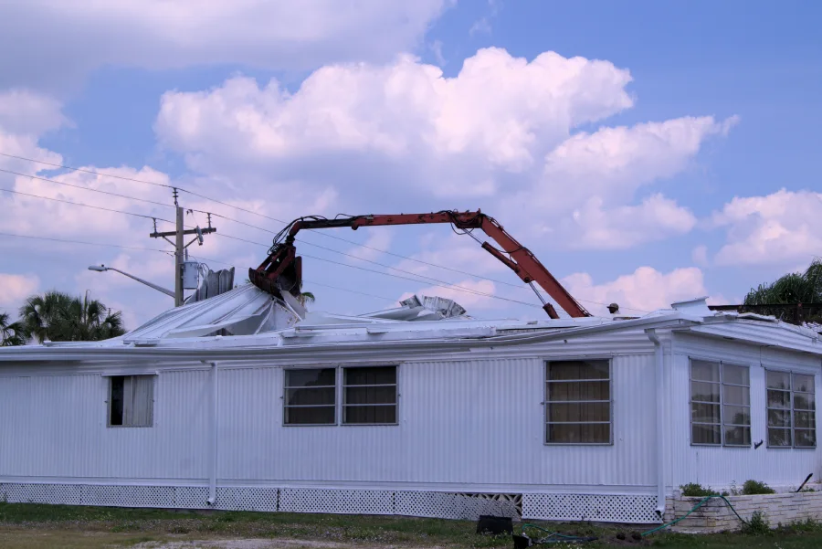 Safe and Efficient Mobile Home Demolition Services Gallipolis, OH Safe and Efficient Mobile Home Demolition Services Gallipolis, OH